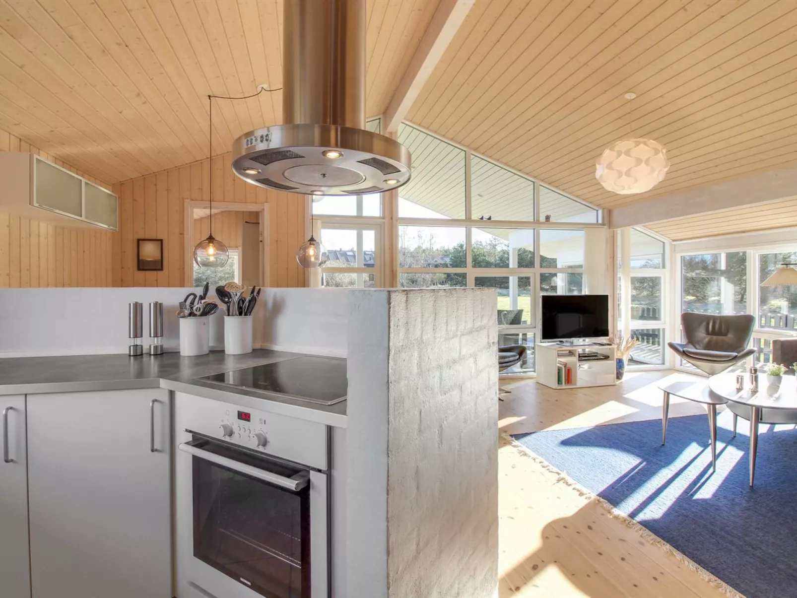 "Nynke" - 600m from the sea-Binnen