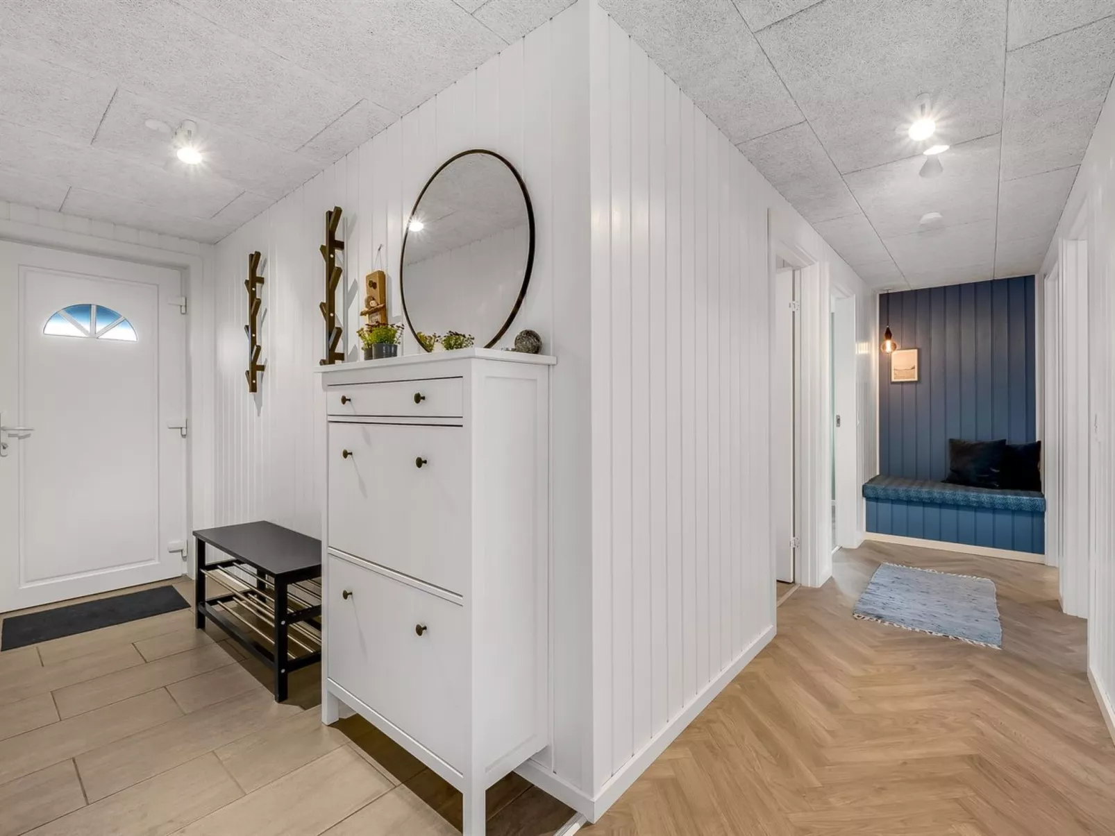 "Markku" - 400m from the sea-Binnen