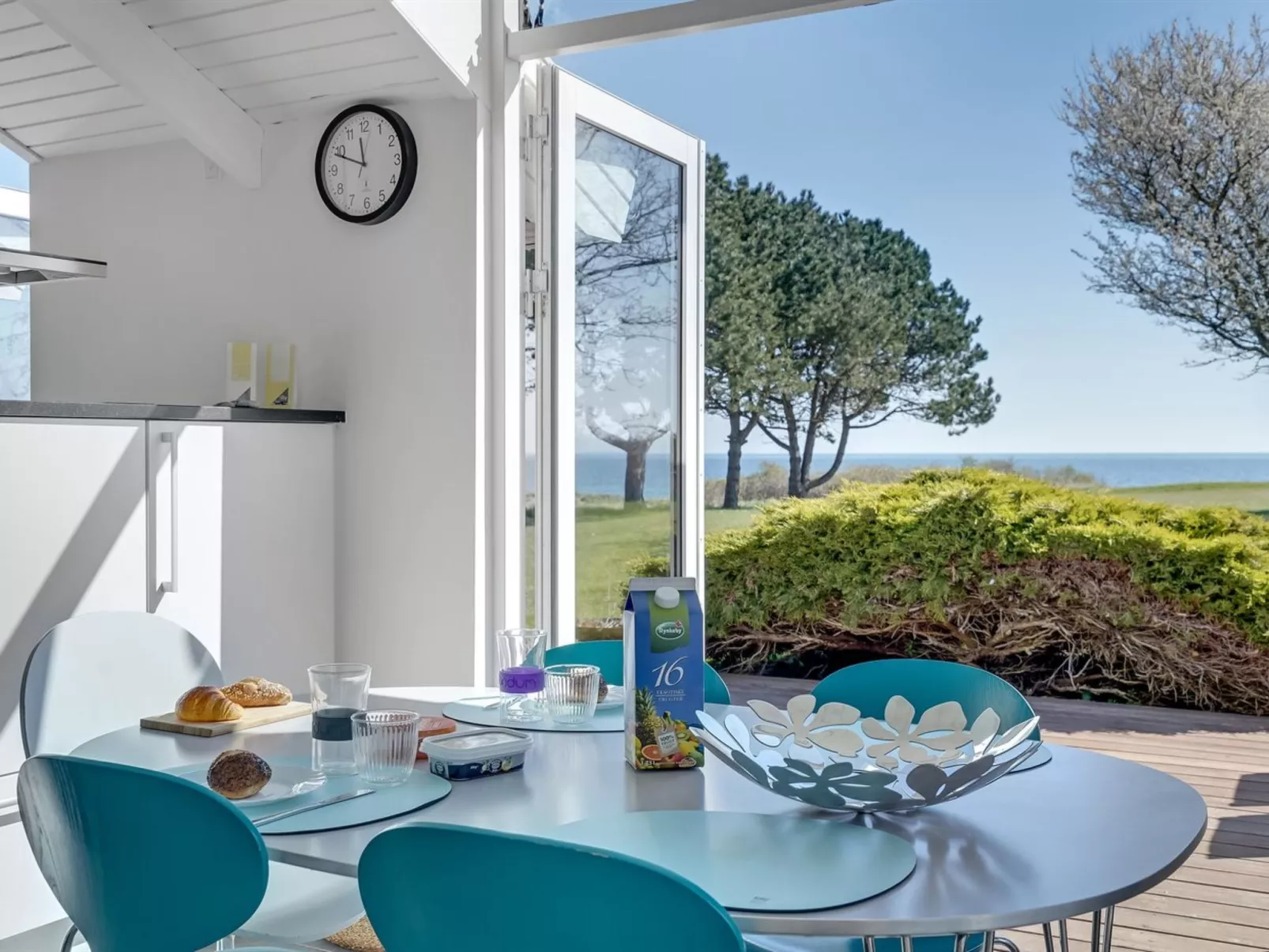 "Trajko" - 100m from the sea-Binnen