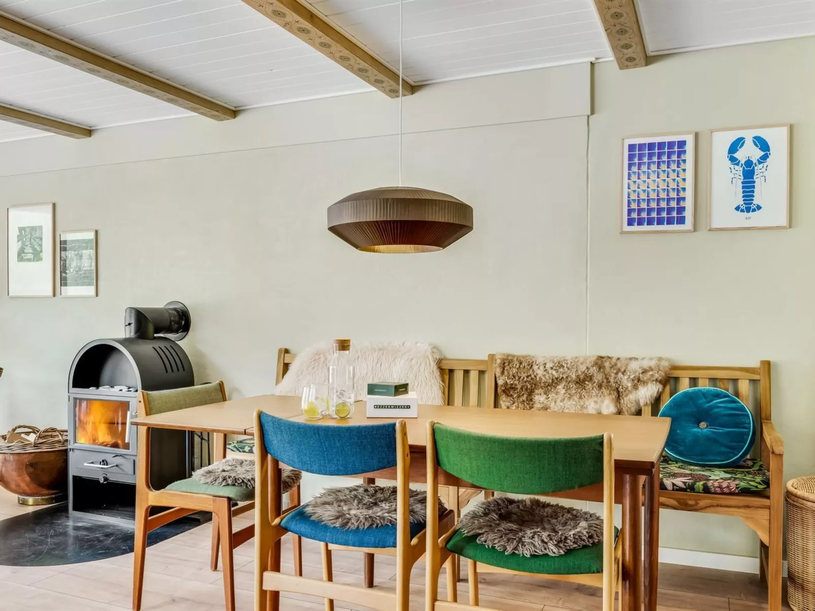 "Zora" - 100m from the sea-Binnen