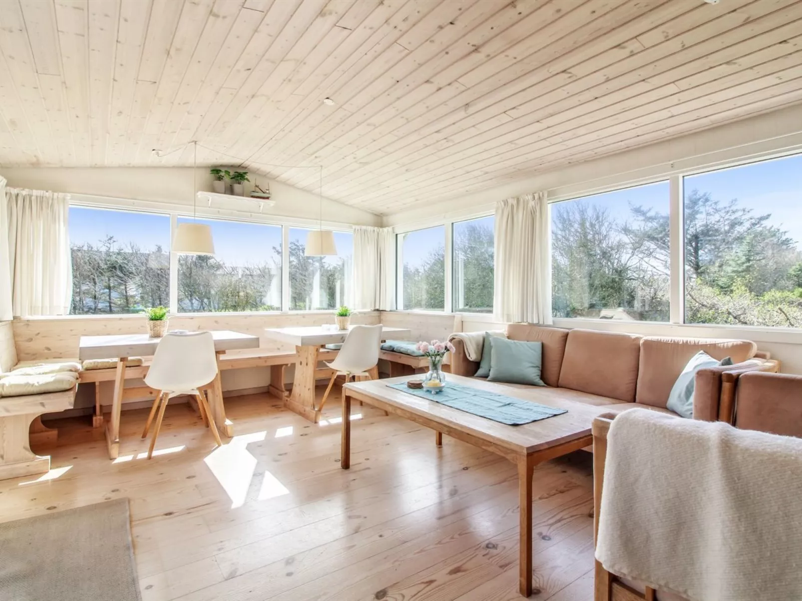 "Lisabeth" - 250m from the sea-Binnen