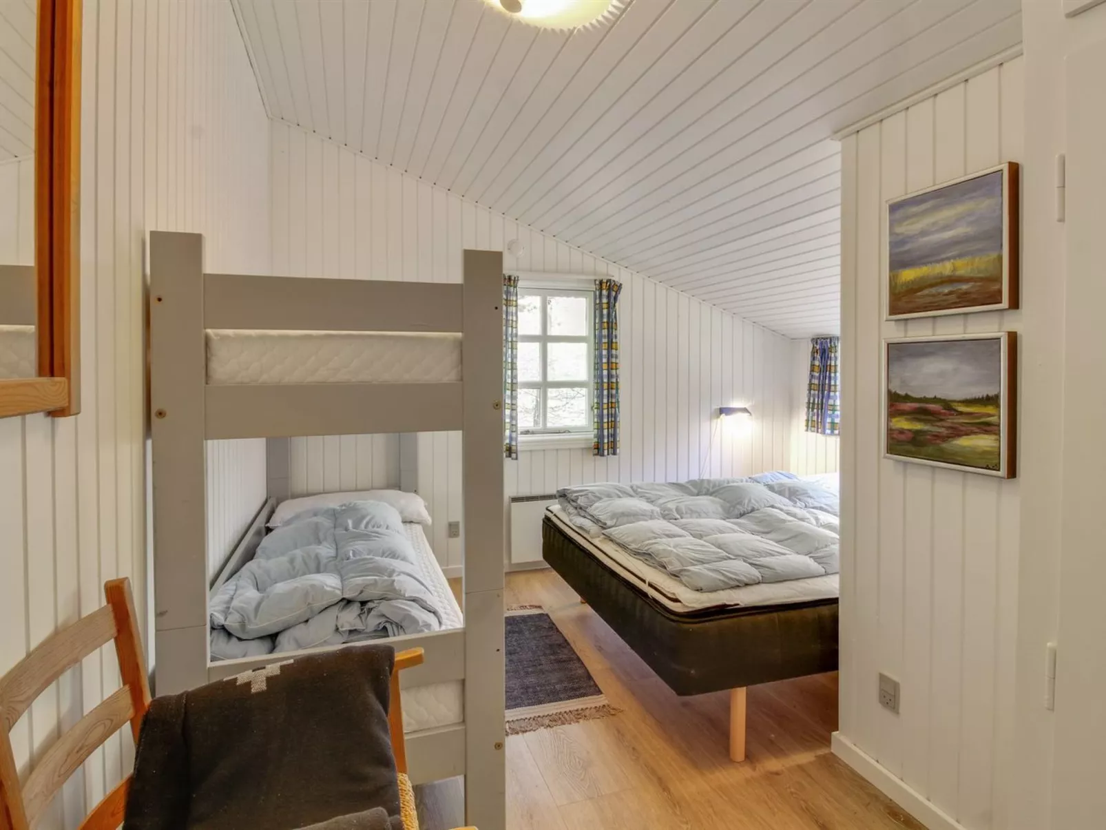 "Tirsa" - 3.9km from the sea-Binnen