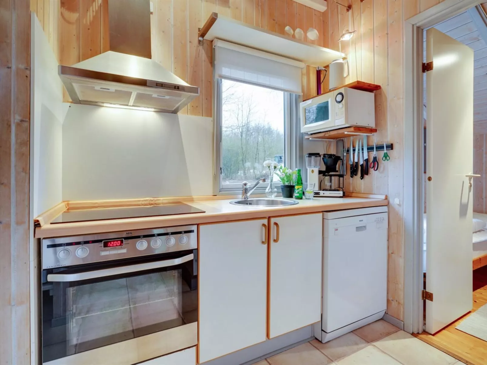 "Athislus" - 30km from the sea-Binnen