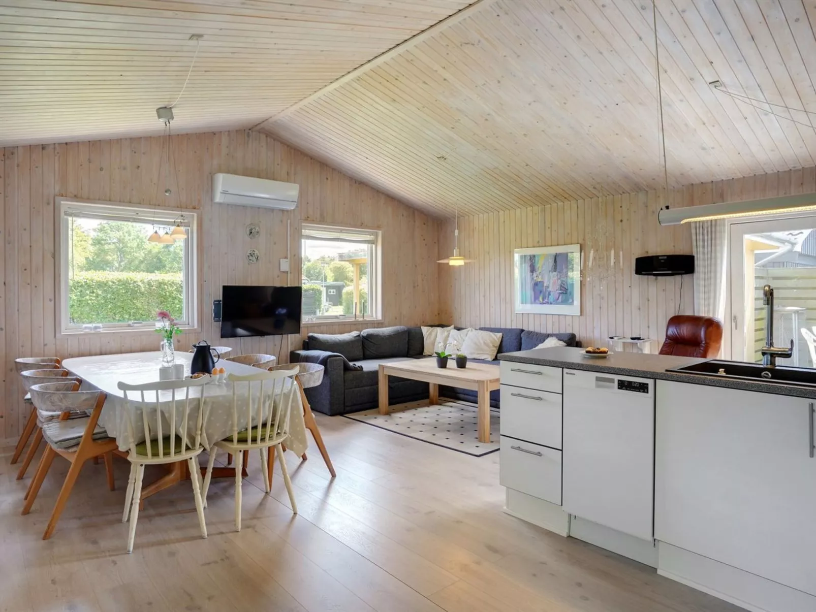 "Mainart" - 200m from the sea-Binnen