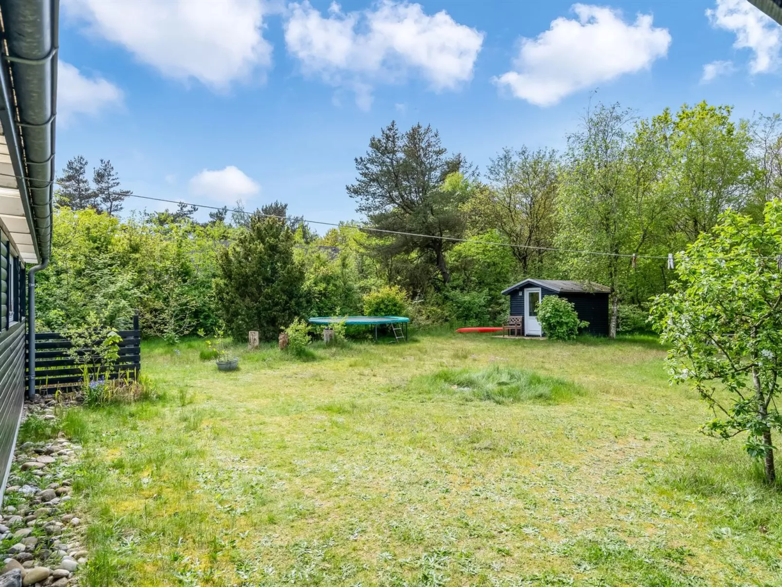 "Akke" - 150m to the fjord-Buiten