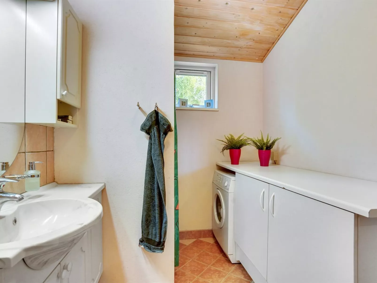 "Blome" - 150m to the fjord-Binnen