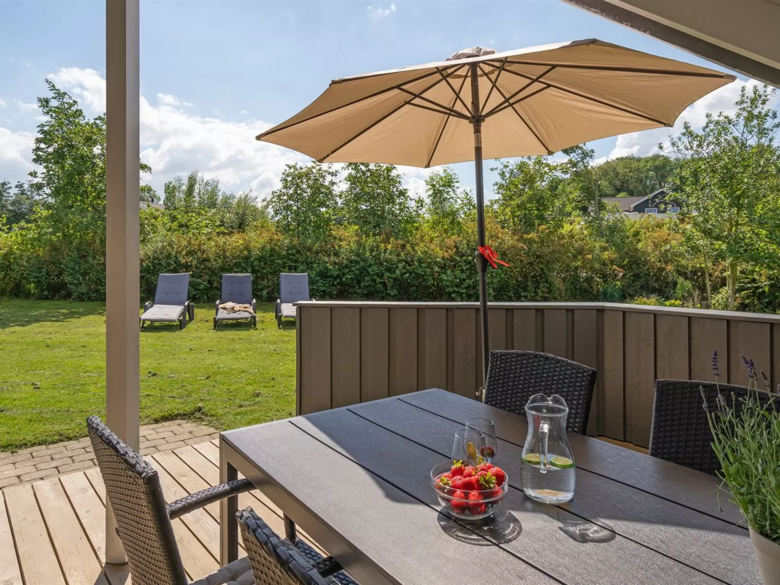 "Niska" - 300m from the sea-Buiten