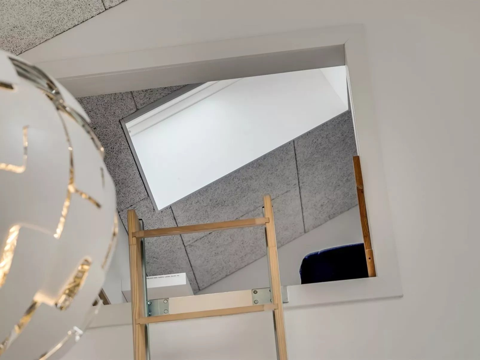 "Eveline" - 1.5km from the sea-Binnen