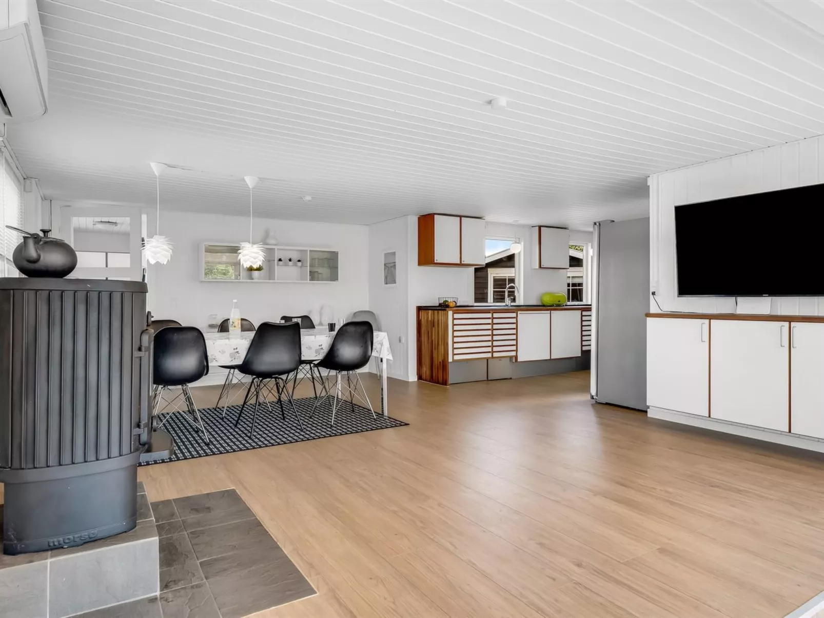 "Edel" - 650m from the sea-Binnen