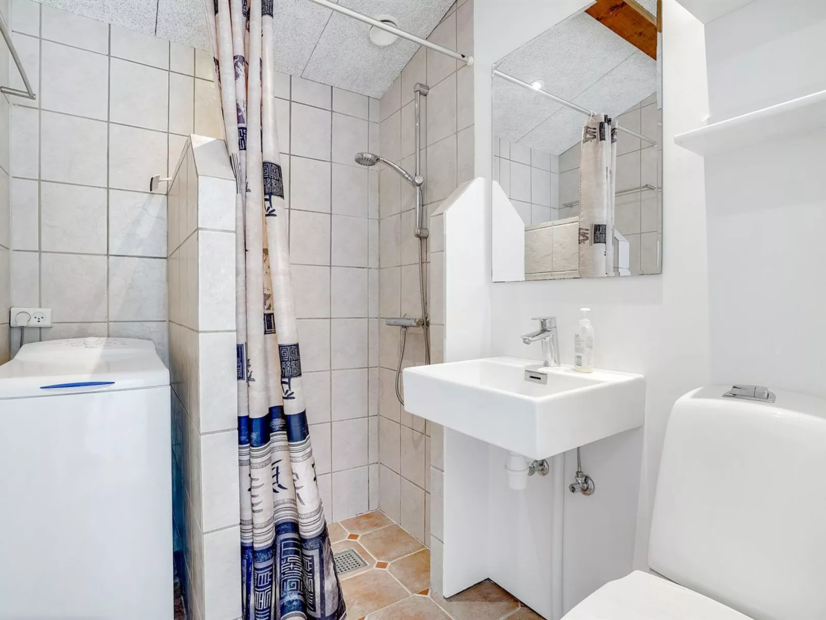 "Ilkka" - 175m from the sea-Binnen