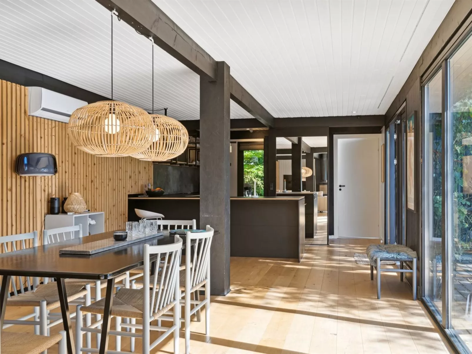 "Hævnir" - 1km from the sea-Binnen