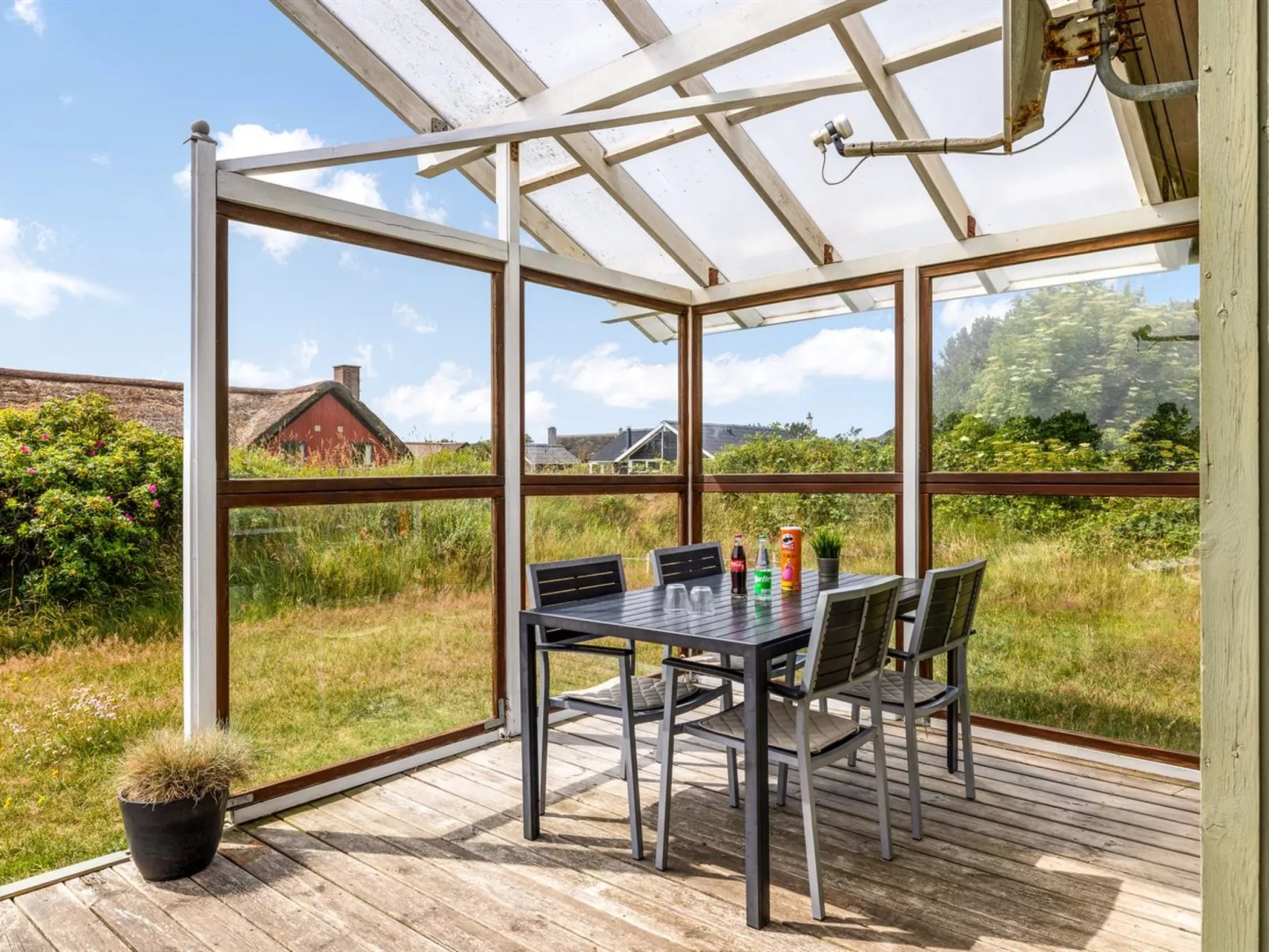 "Gedda" - 700m from the sea-Buiten