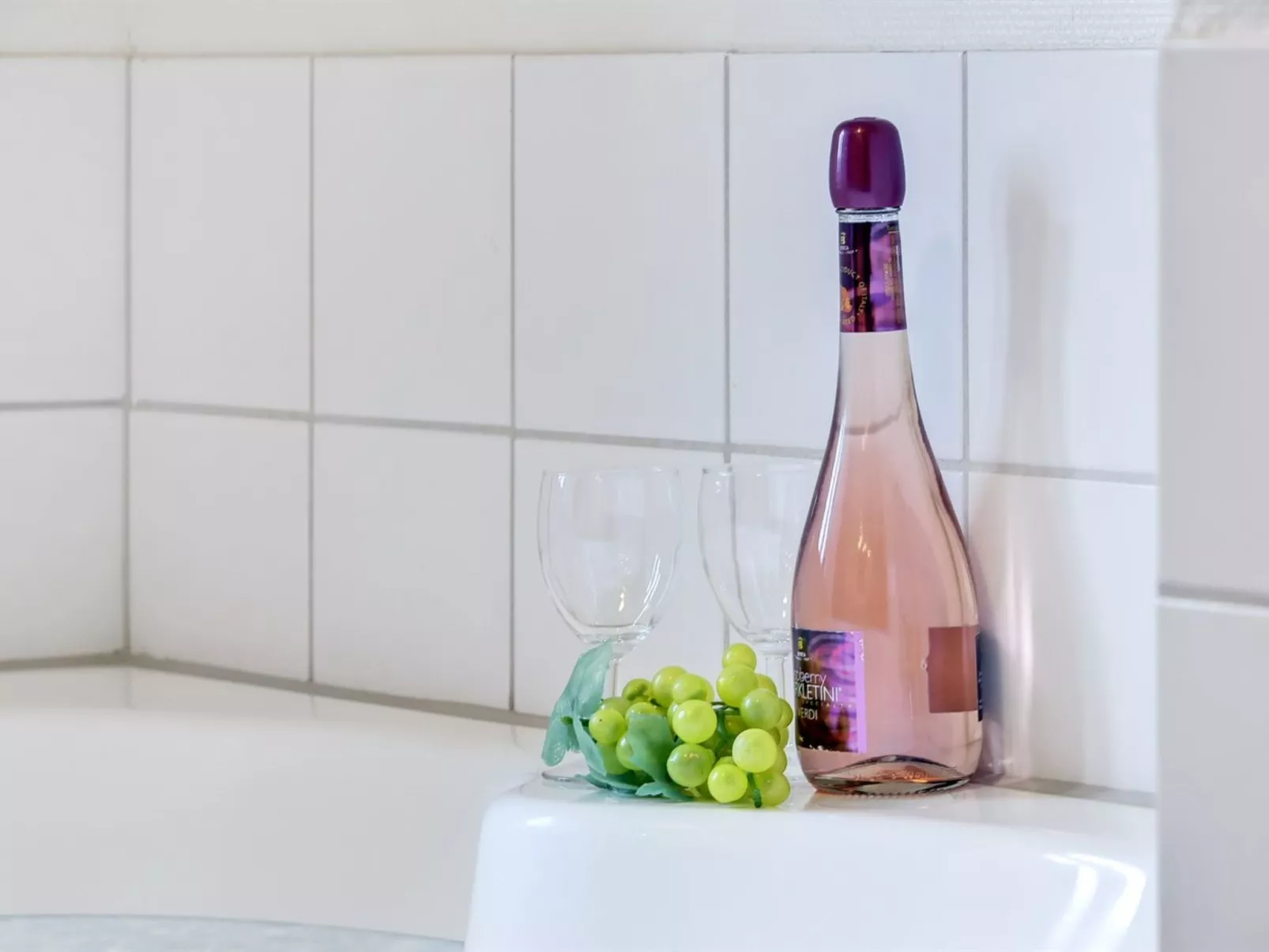 "Thoran" -  from the sea-Binnen