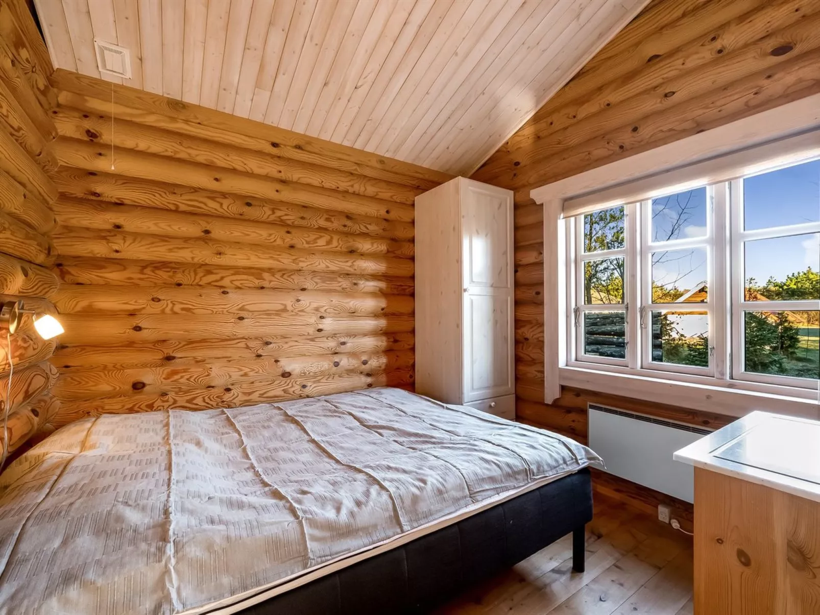 "Rajka" - 300m to the fjord-Binnen