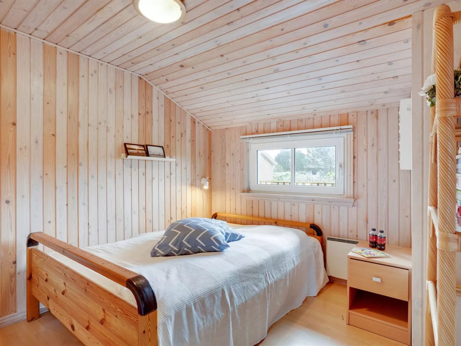 "Melanie" - 950m from the sea-Binnen