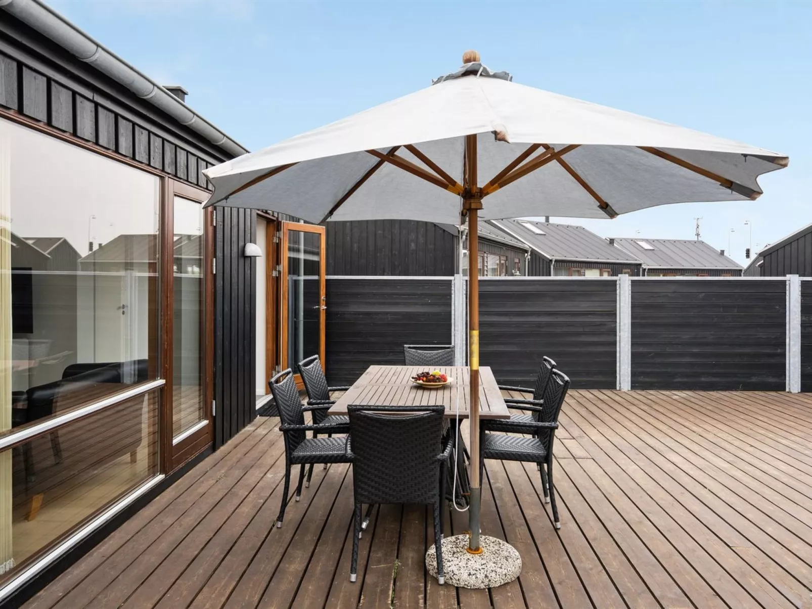 "Elara" - 200m from the sea-Buiten