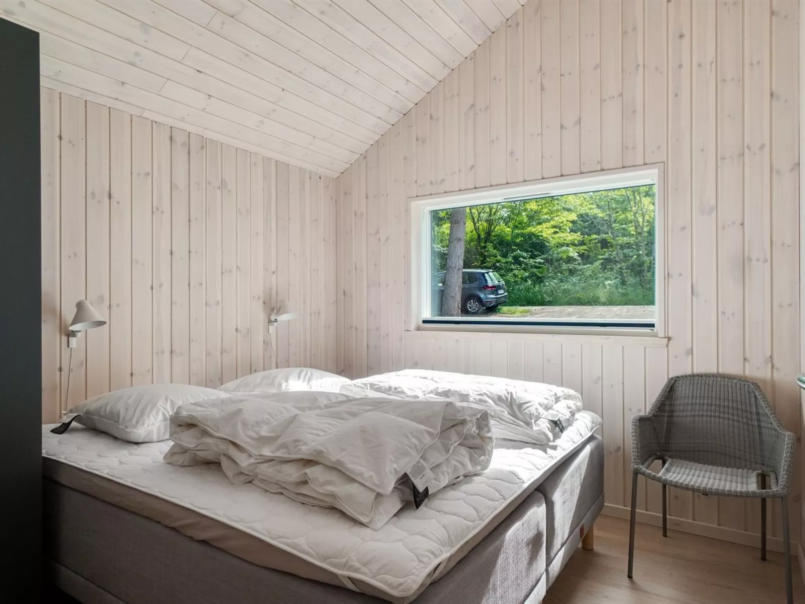 "Ella" - 1.2km to the fjord-Binnen