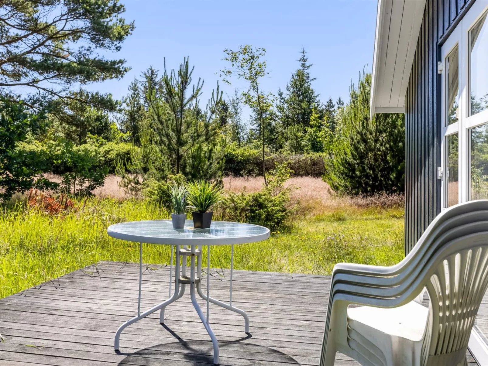 "Ajten" - 150m from the sea-Buiten