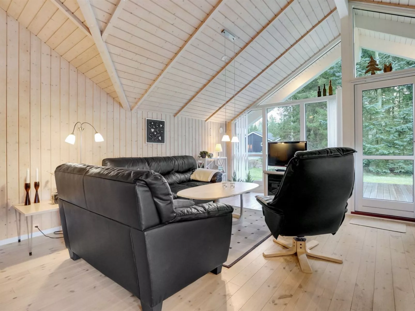 "Lisel" - 25km from the sea-Binnen