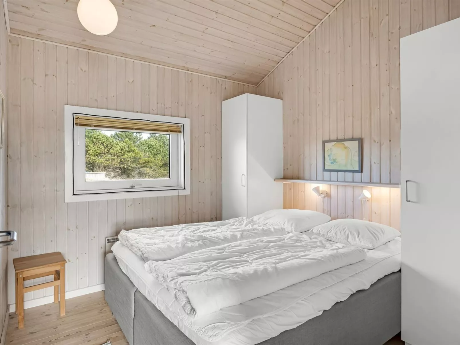 "Ferdine" - 1.5km from the sea-Binnen