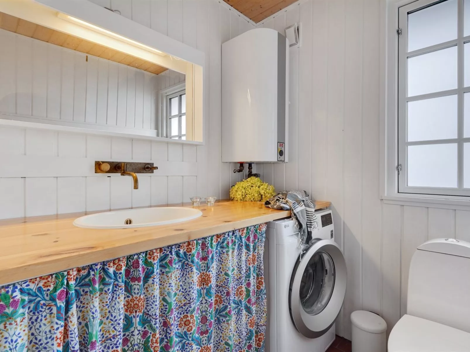 "Aleksi" - 500m from the sea-Binnen