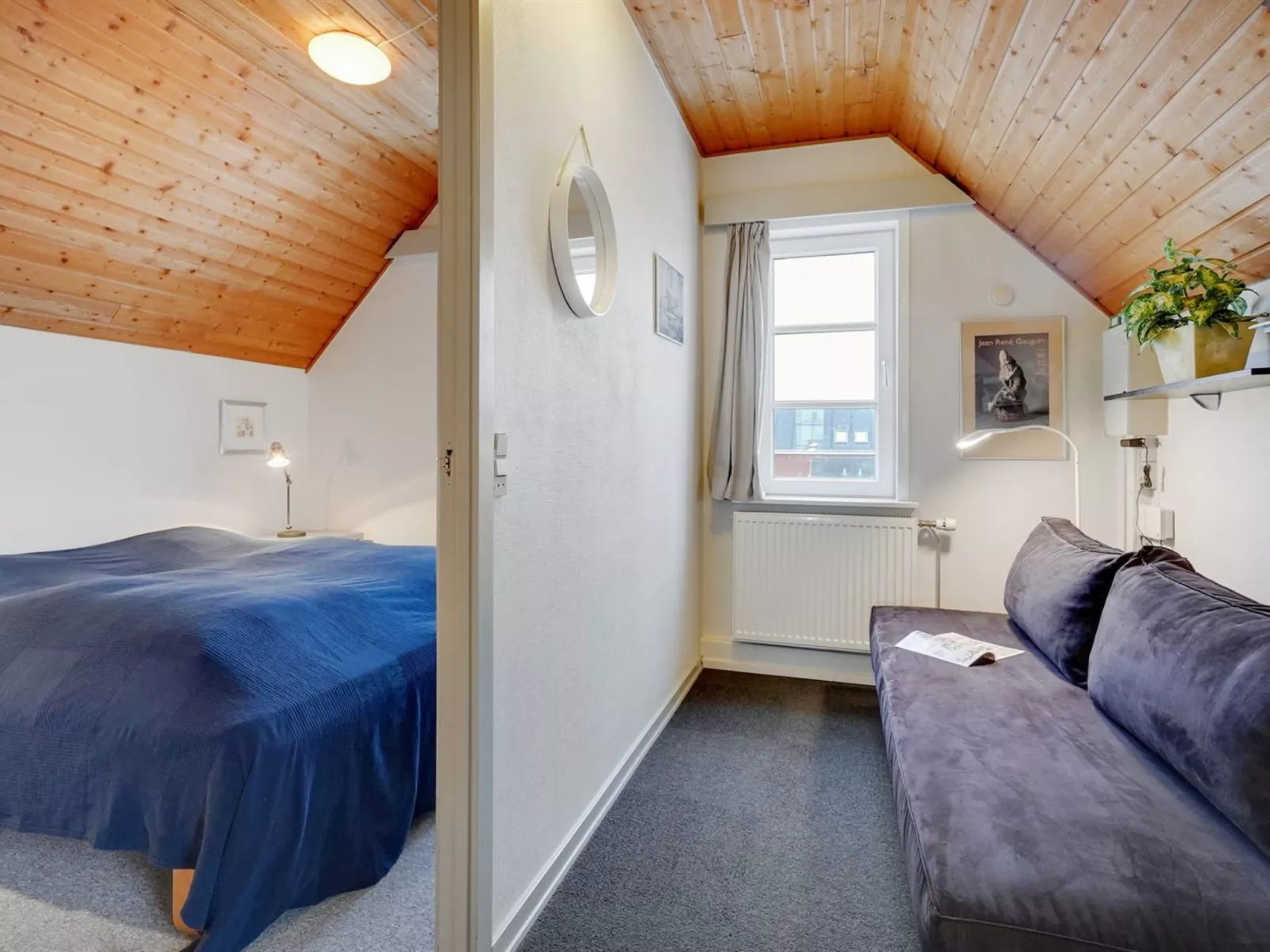 "Roya" - 1.9km from the sea-Binnen