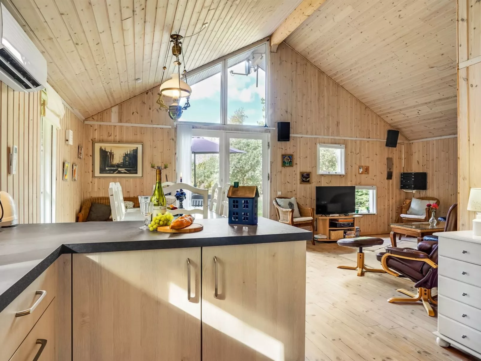 "Fiallar" - 7.5km from the sea-Binnen