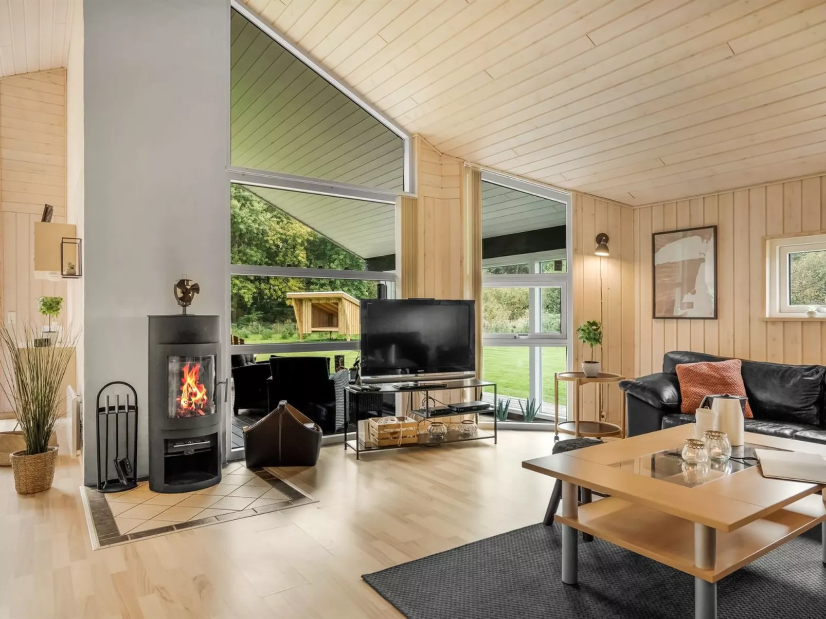 "Femke" - 250m to the fjord-Binnen