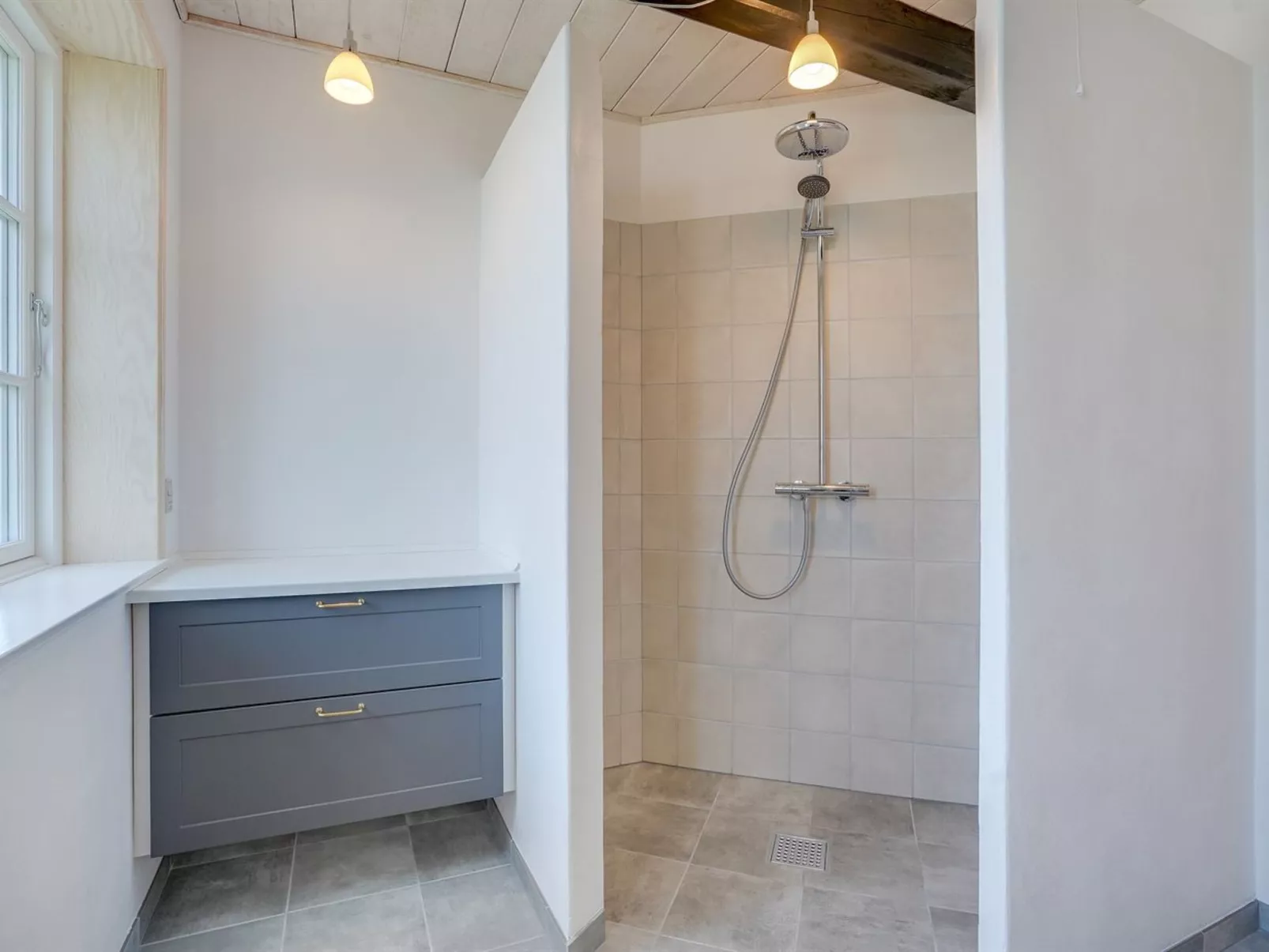 "Nita" - 24km from the sea-Binnen