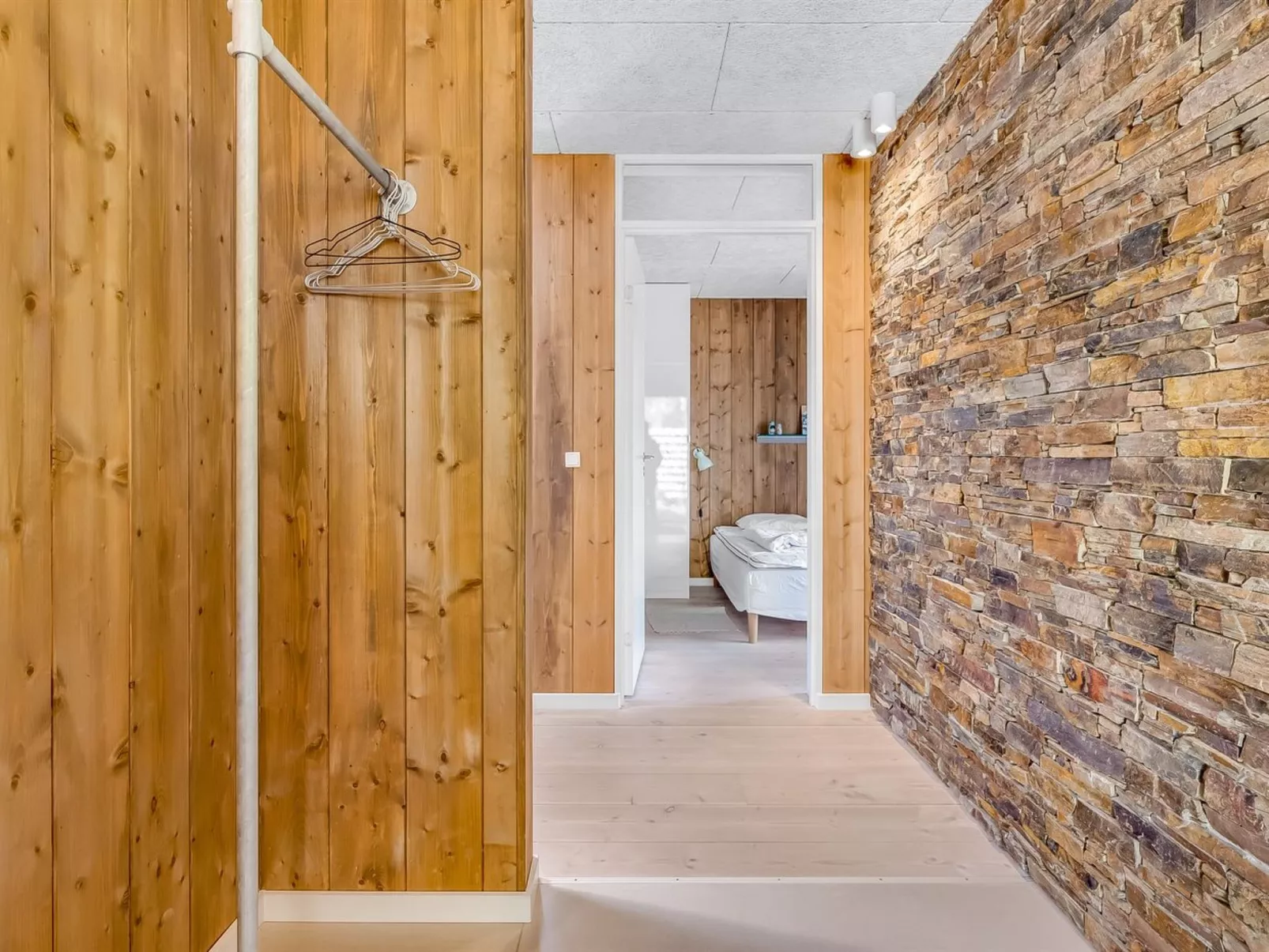 "Sylva" - 150m from the sea-Binnen