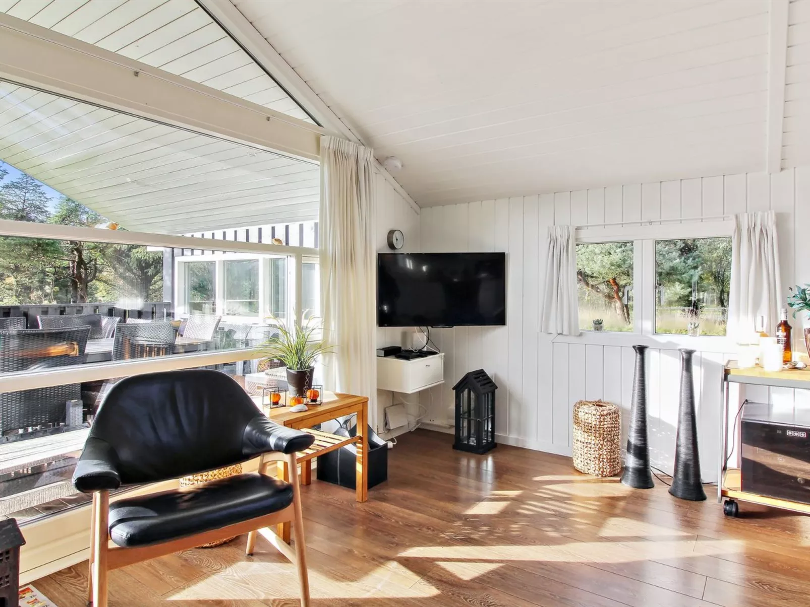 "Annalisa" - 1.2km from the sea-Binnen