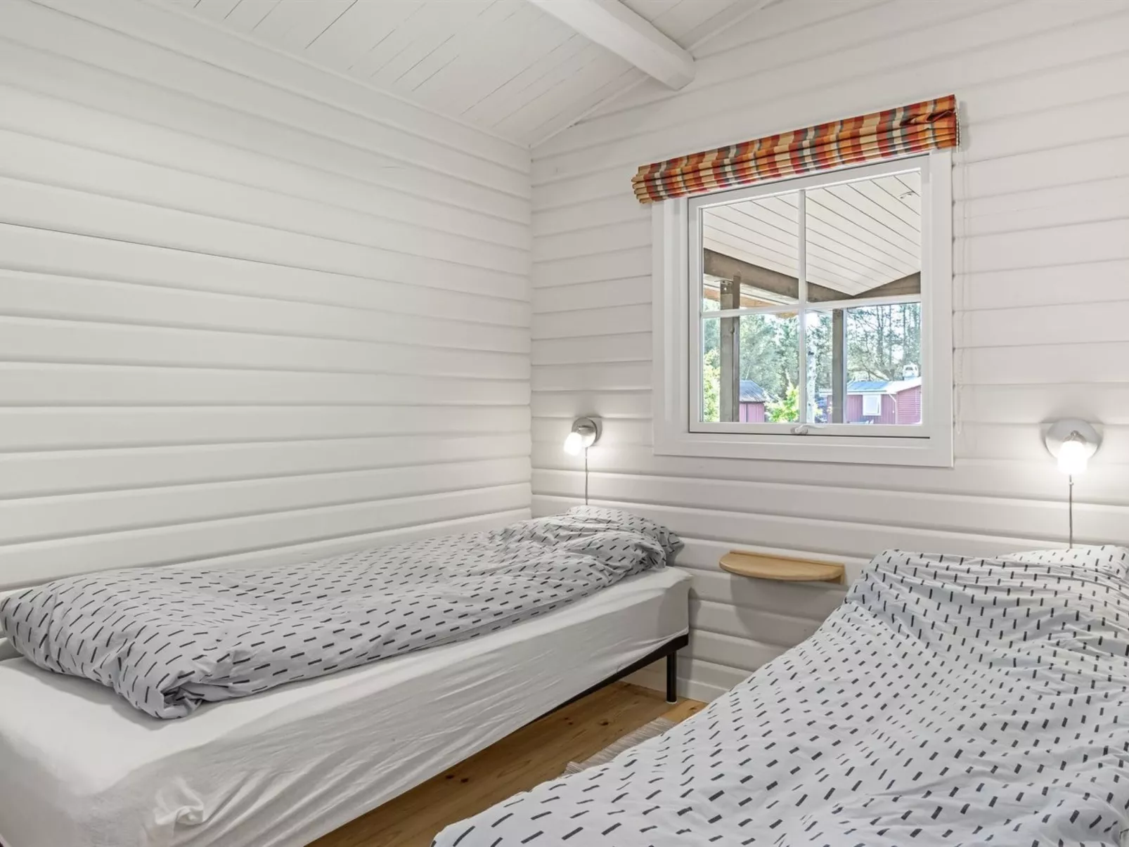 "Thorulf" - 3.5km from the sea-Binnen