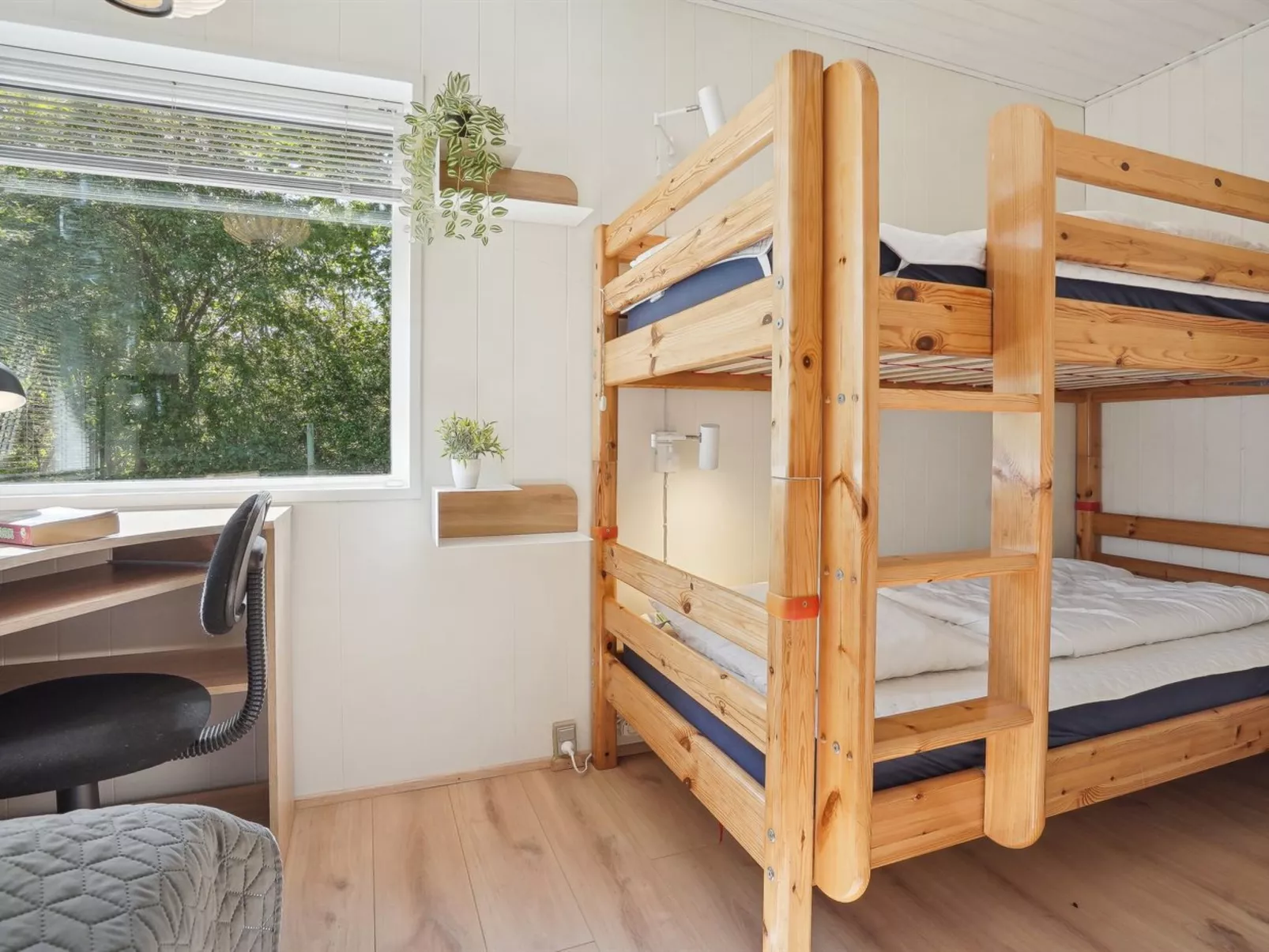 "Alma" - 400m from the sea-Binnen