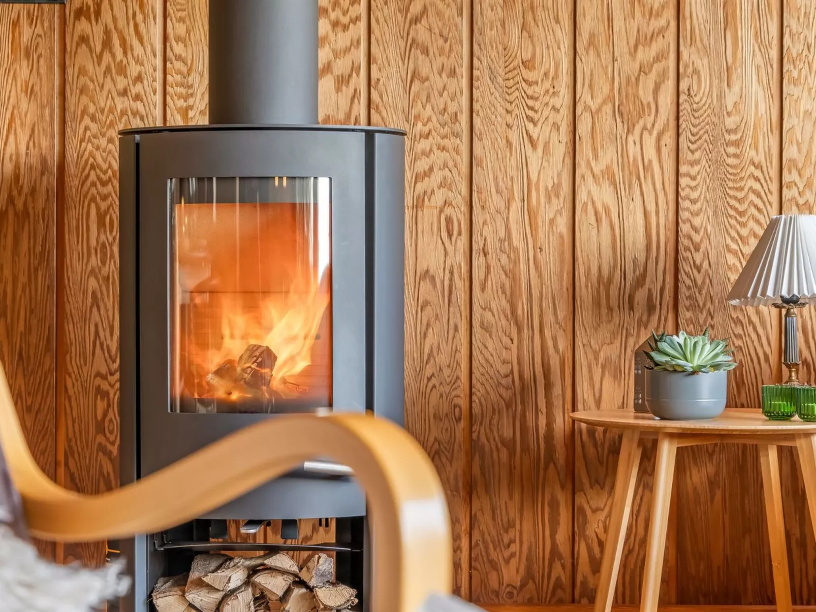 "Tayana" - 75m to the fjord-Binnen