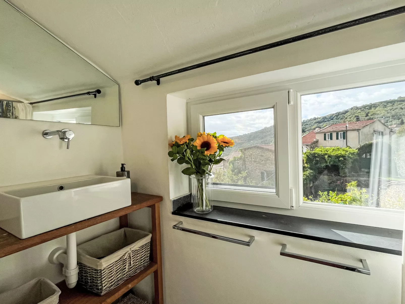 Bella Vista (DOL284)-Binnen