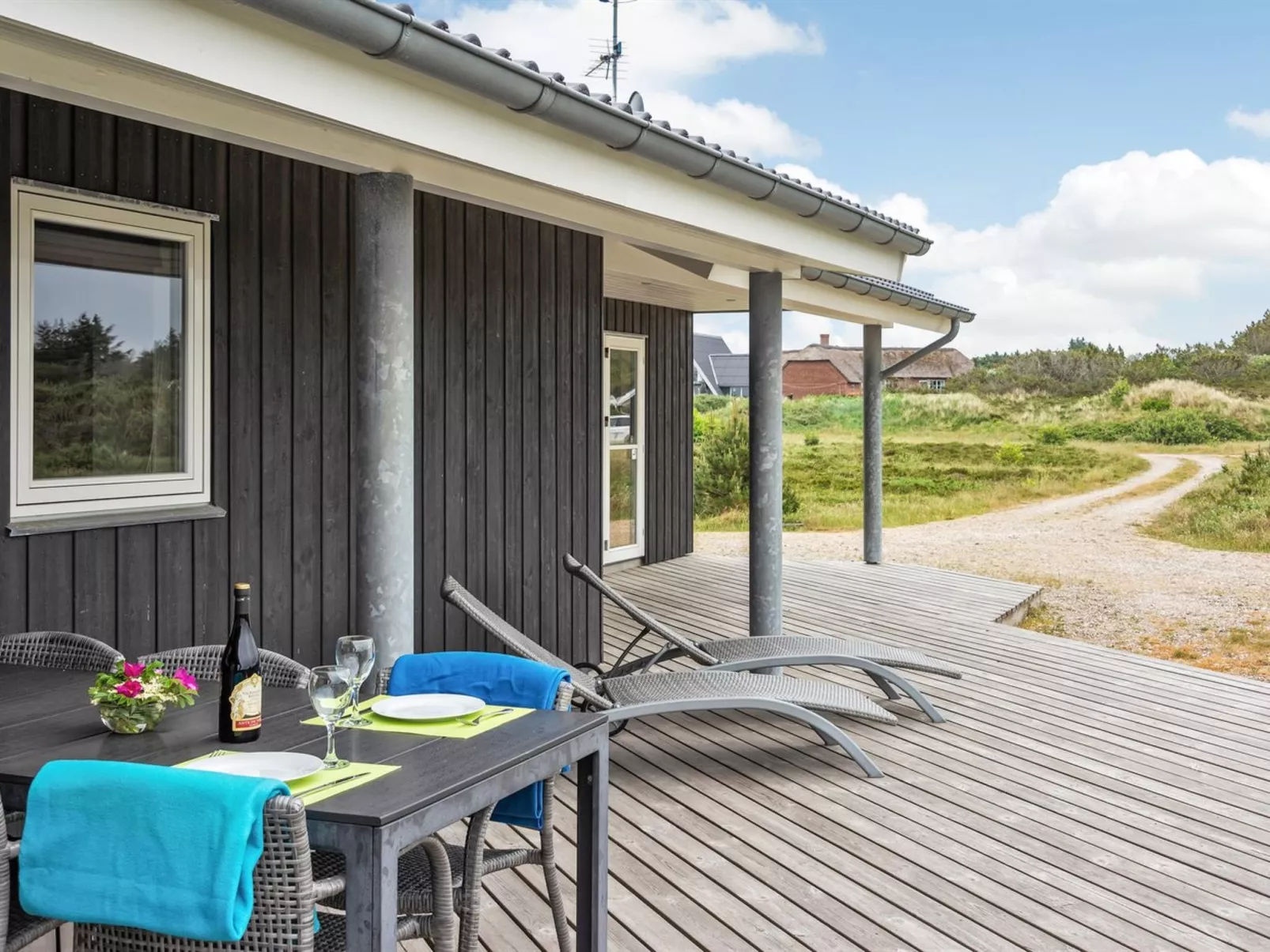 "Luzia" - 1.2km from the sea-Buiten