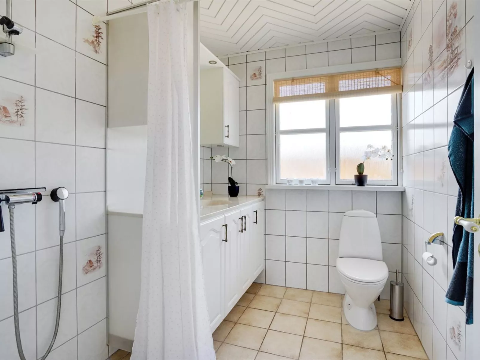 "Hwitserk" - 5m from the sea-Binnen