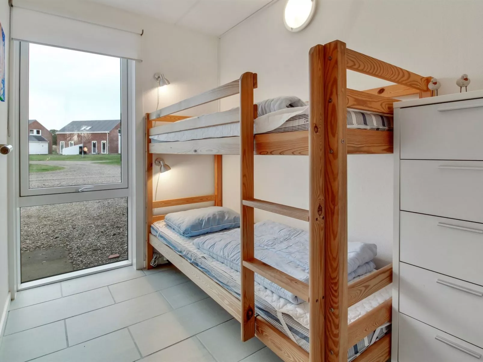 "Faidra" - 2.5km from the sea - Binnen