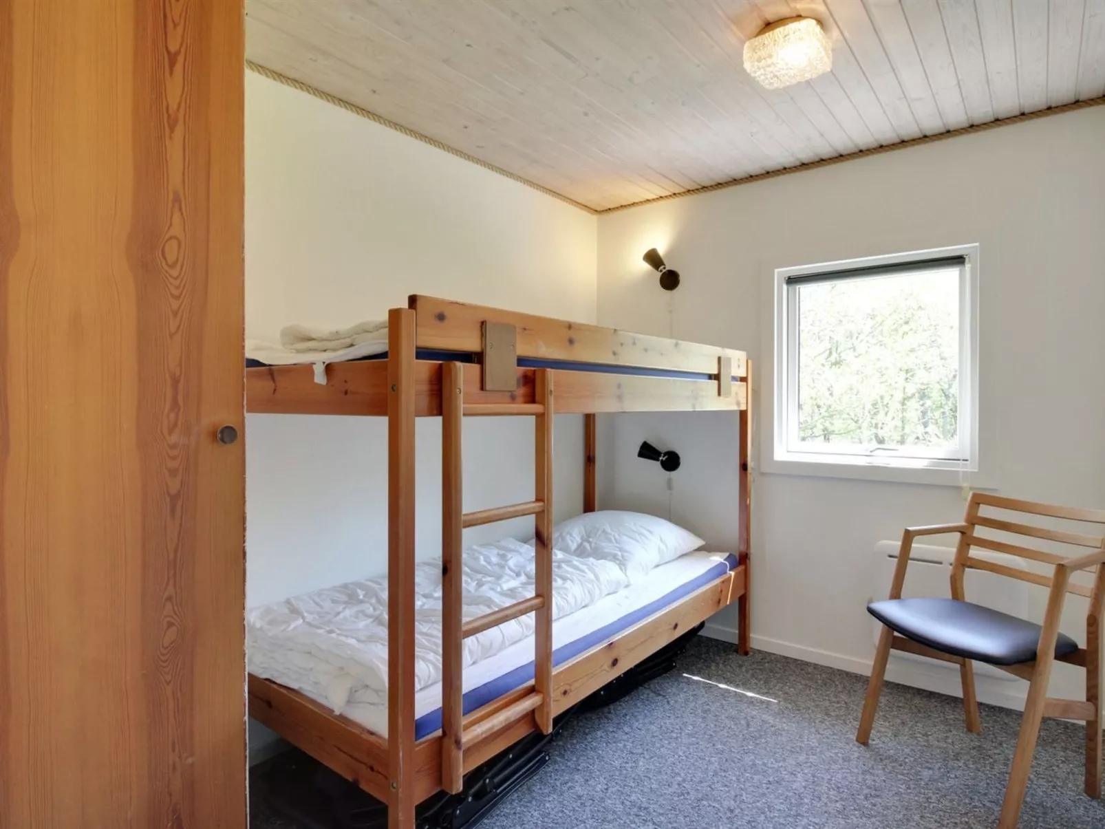 "Solborg" - 400m from the sea-Binnen