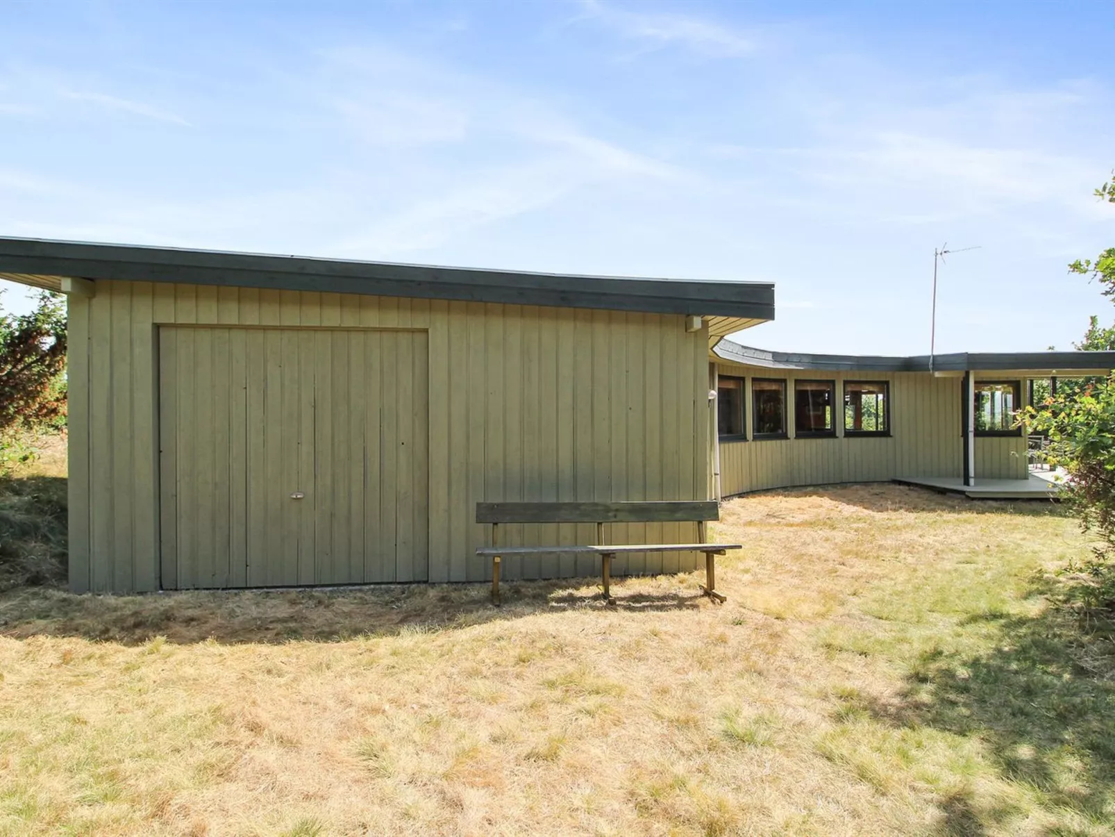 "Bryndis" - 300m from the sea-Buiten