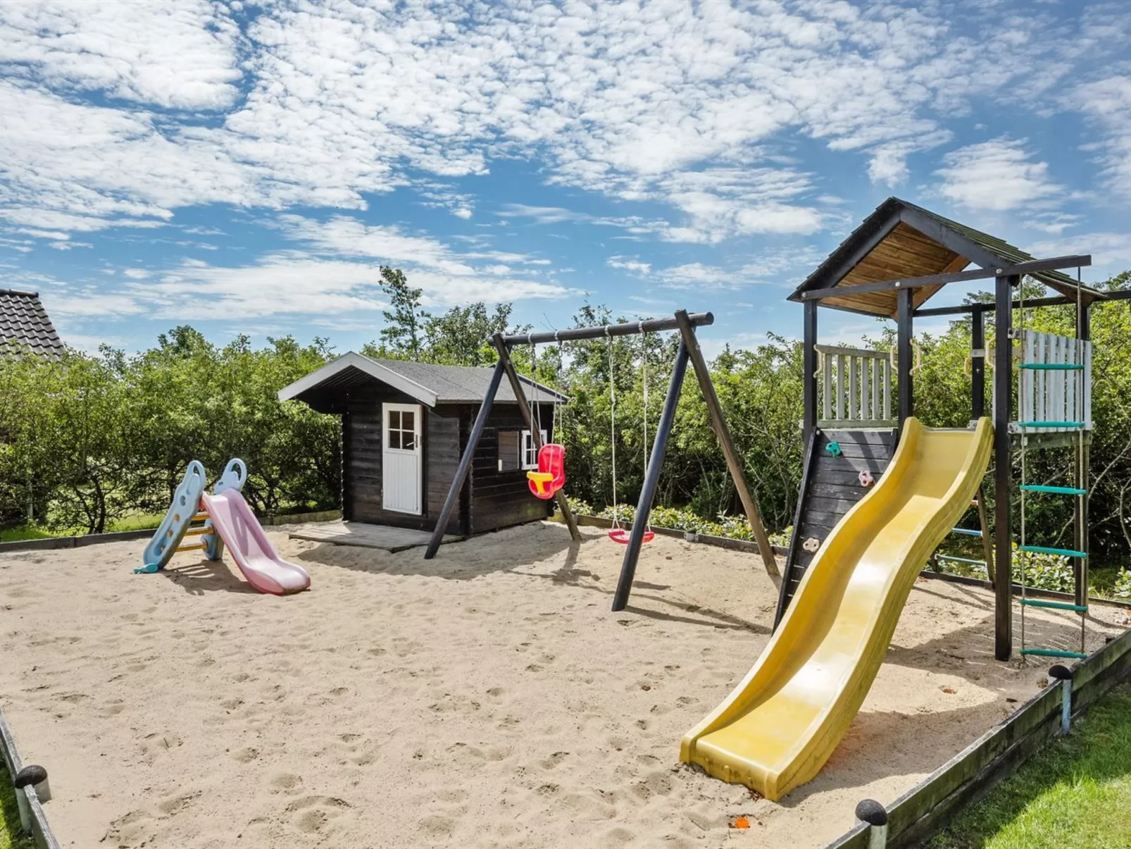 "Benita" - 400m to the fjord-Buiten