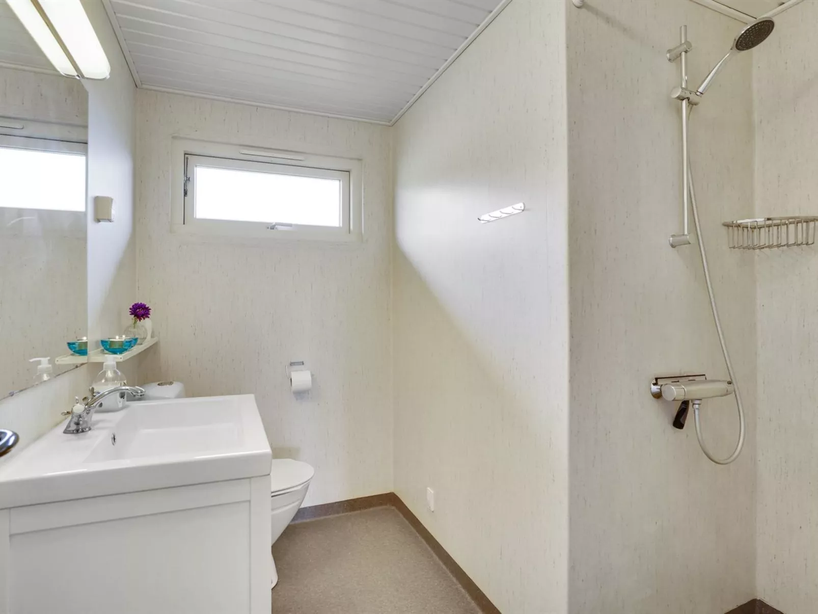 "Iken" - 500m from the sea-Binnen