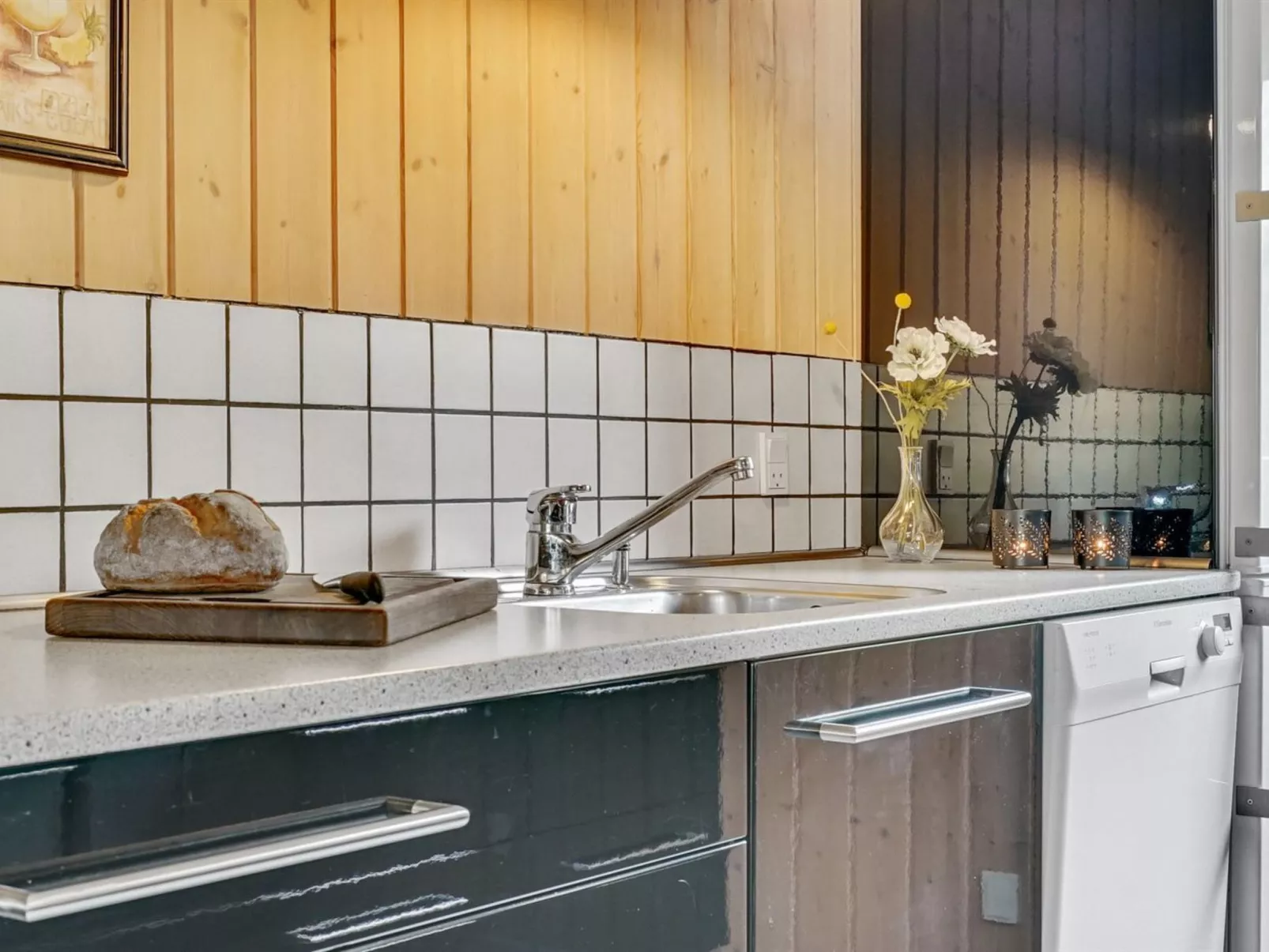 "Tord" - 350m from the sea-Binnen