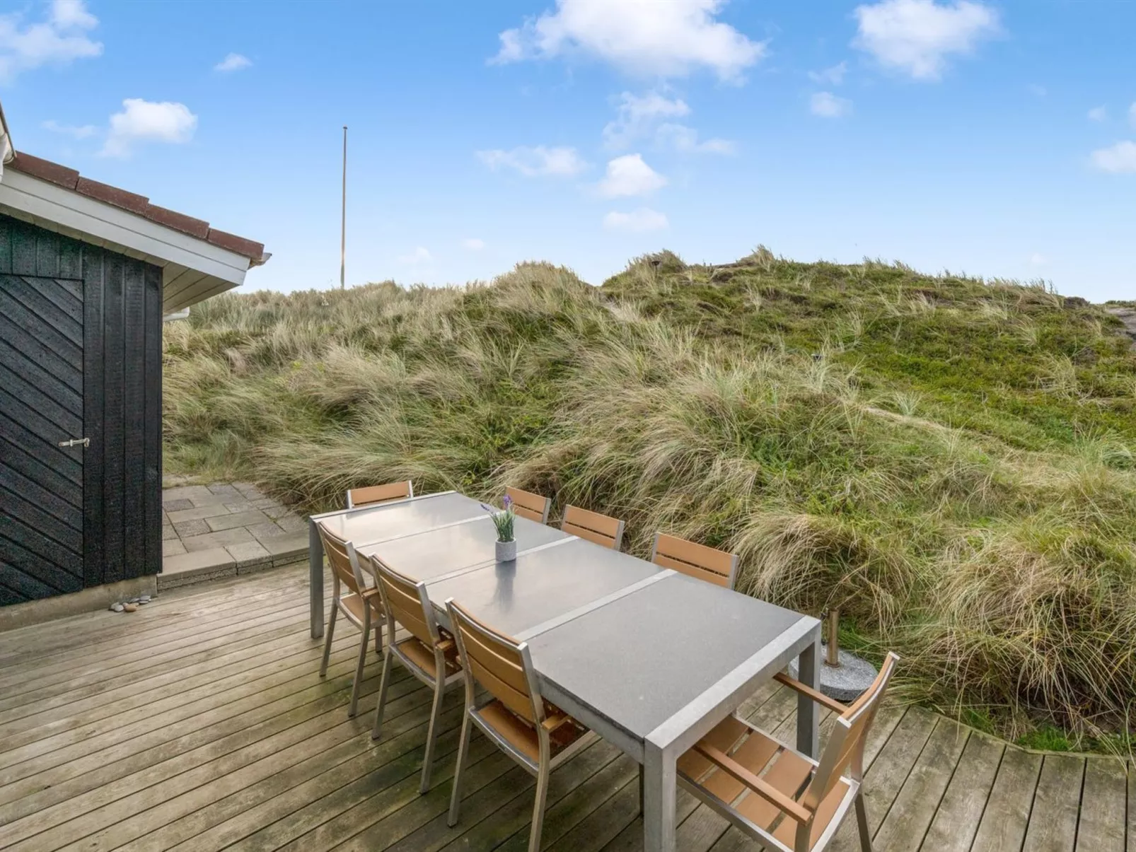 "Wighman" -  from the sea-Buiten