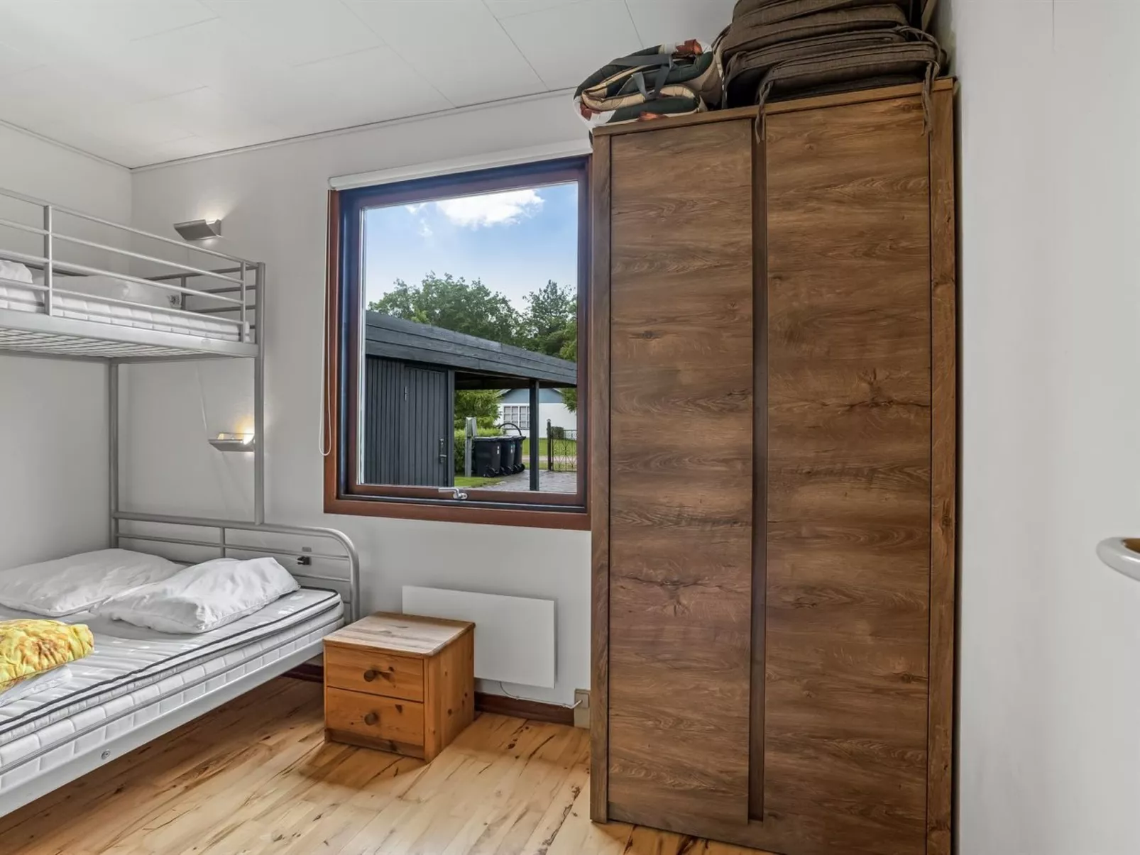 "Davida" - 400m from the sea-Binnen