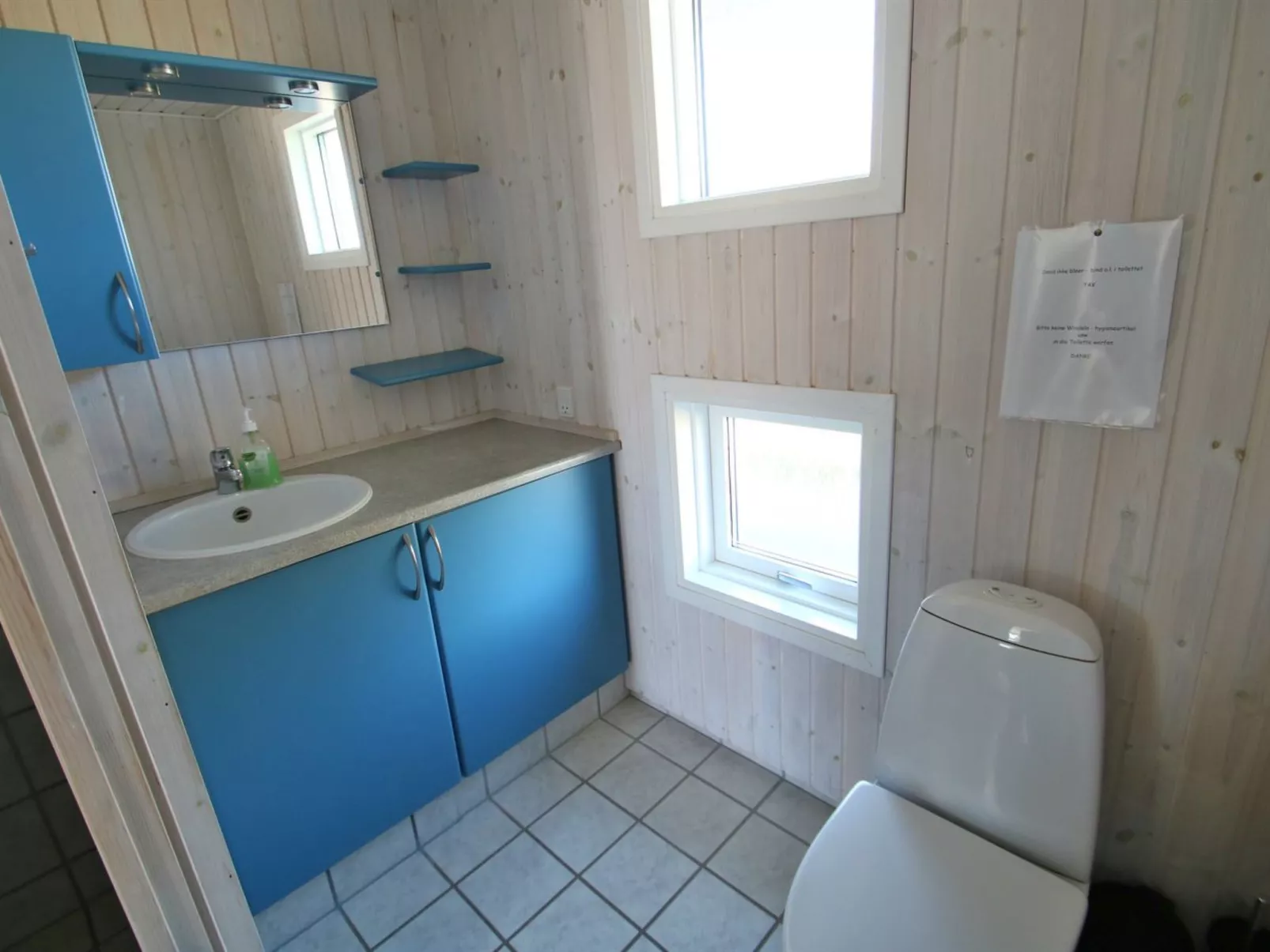 "Aaran" - 300m from the sea-Binnen