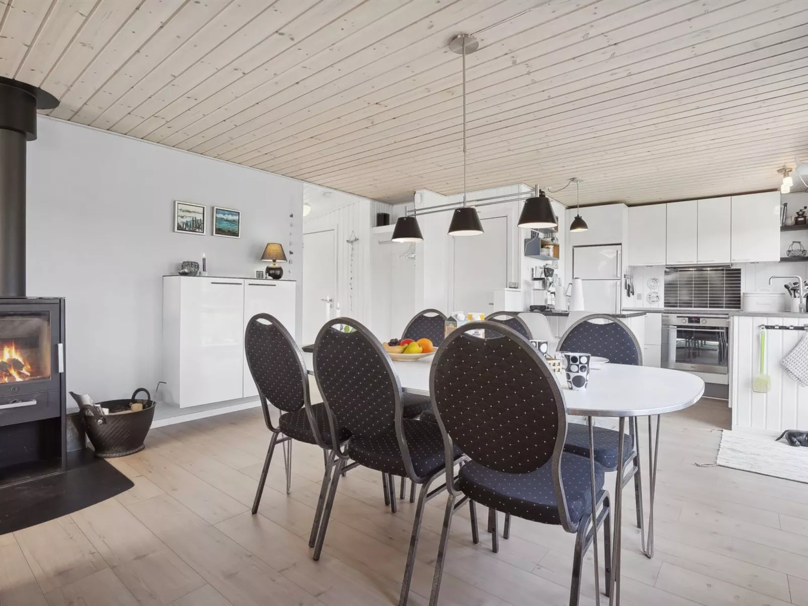 "Anisa" - 400m from the sea-Binnen