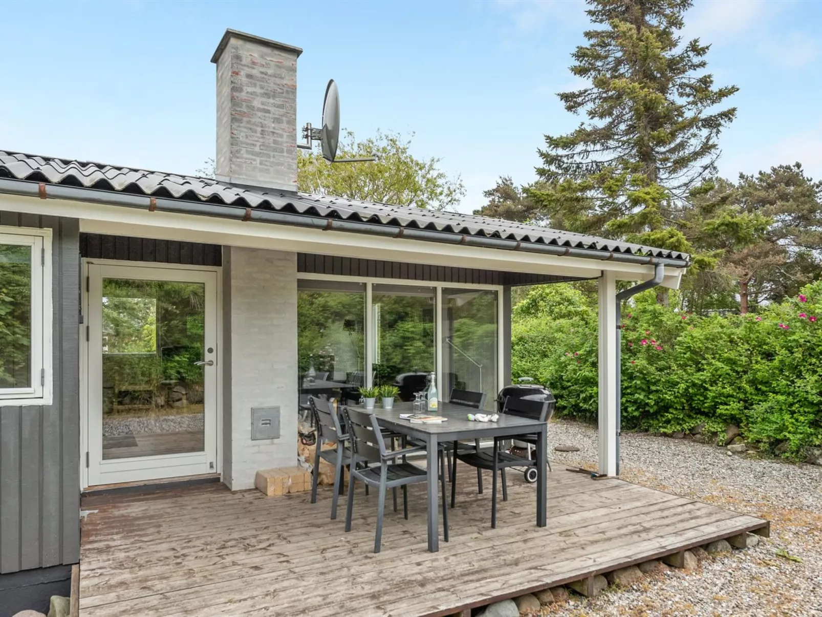 "Jenny" - 140m from the sea-Buiten