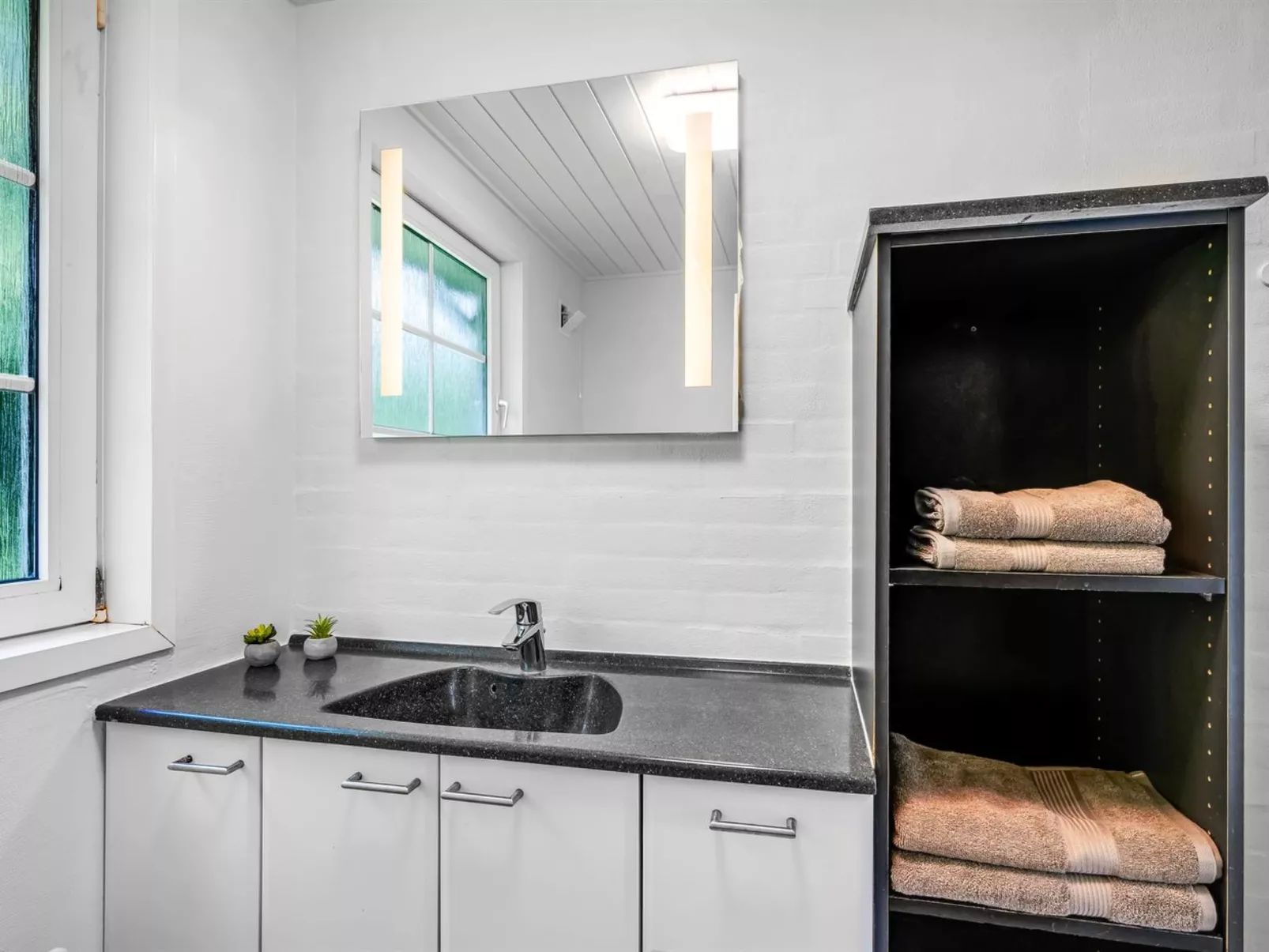 "Prohor" - 10.5km from the sea-Binnen