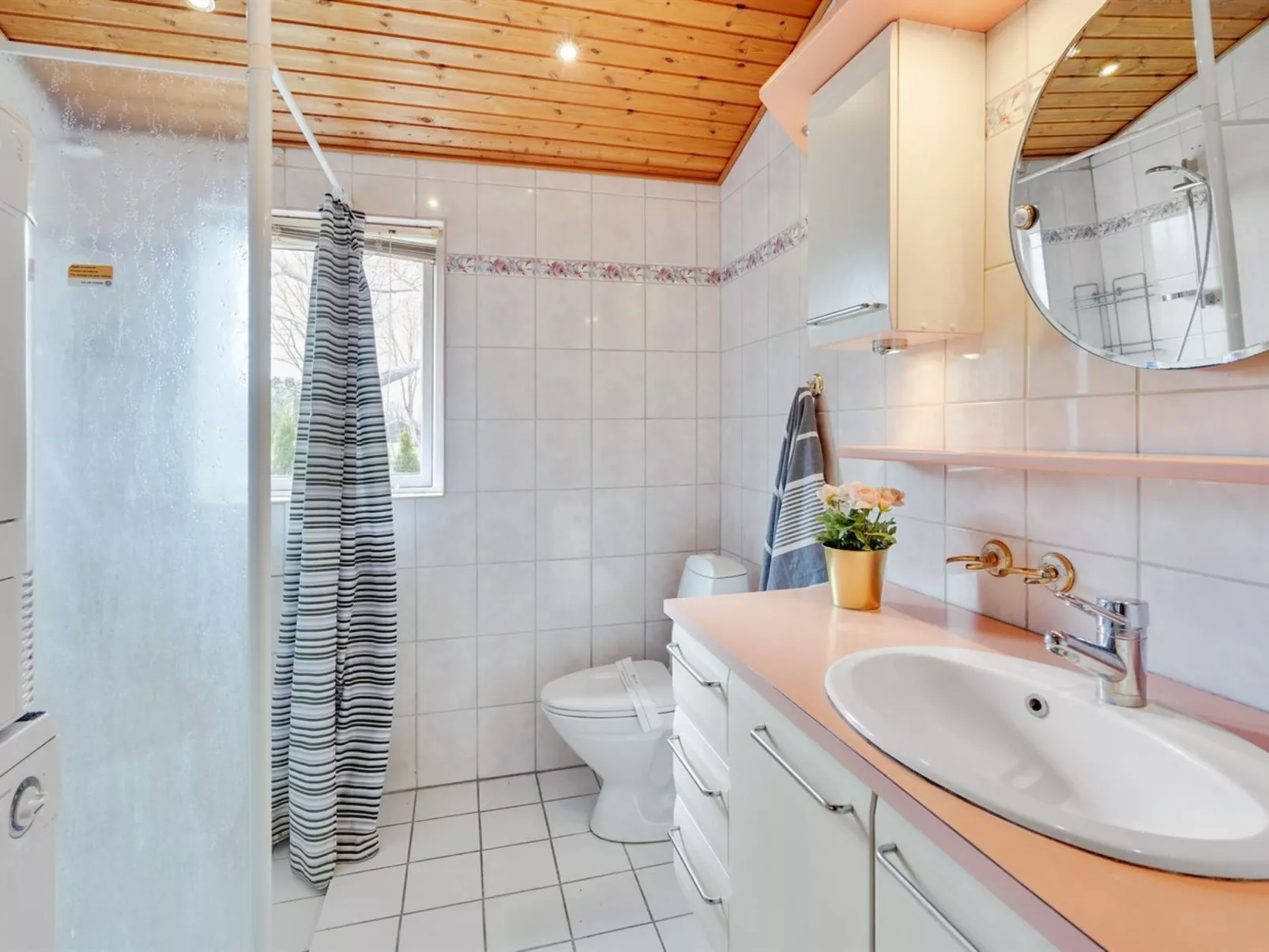 "Kia" - 80m from the sea-Binnen